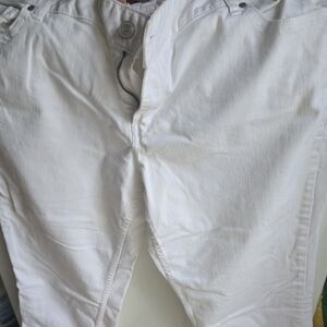 White Denim Capris